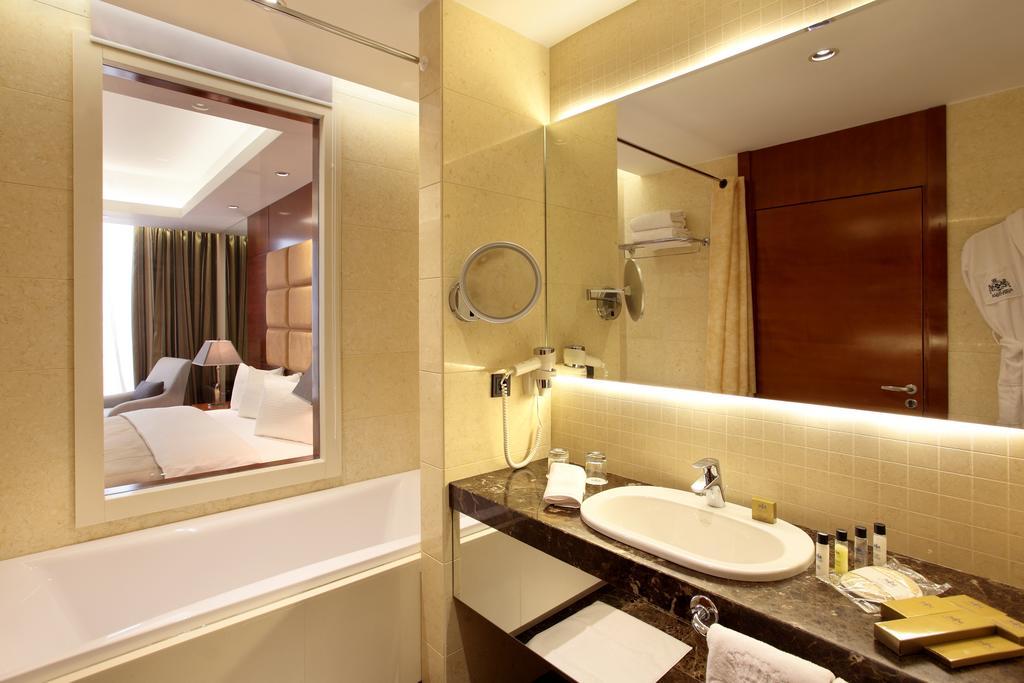 Royal Plaza Hotel And Casino Qapschaghai Zimmer foto